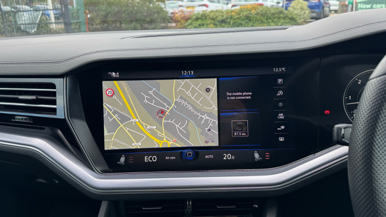 Volkswagen Touareg 3.0 V6 TDI 4Motion Black Edition 5dr Tip Auto Diesel Estate